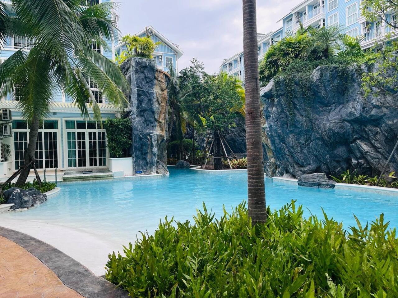 Grand Florida芭提雅带免费游泳池温泉和健身房和办公区水上花园公寓e208 Na Chom Thian Exterior photo