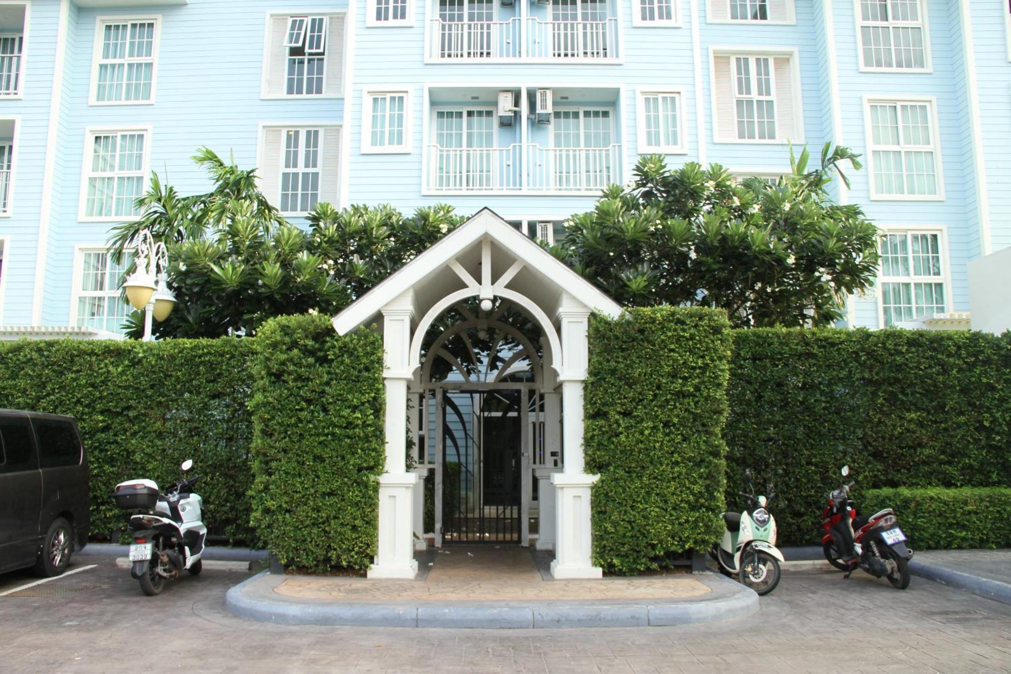 Grand Florida芭提雅带免费游泳池温泉和健身房和办公区水上花园公寓e208 Na Chom Thian Exterior photo