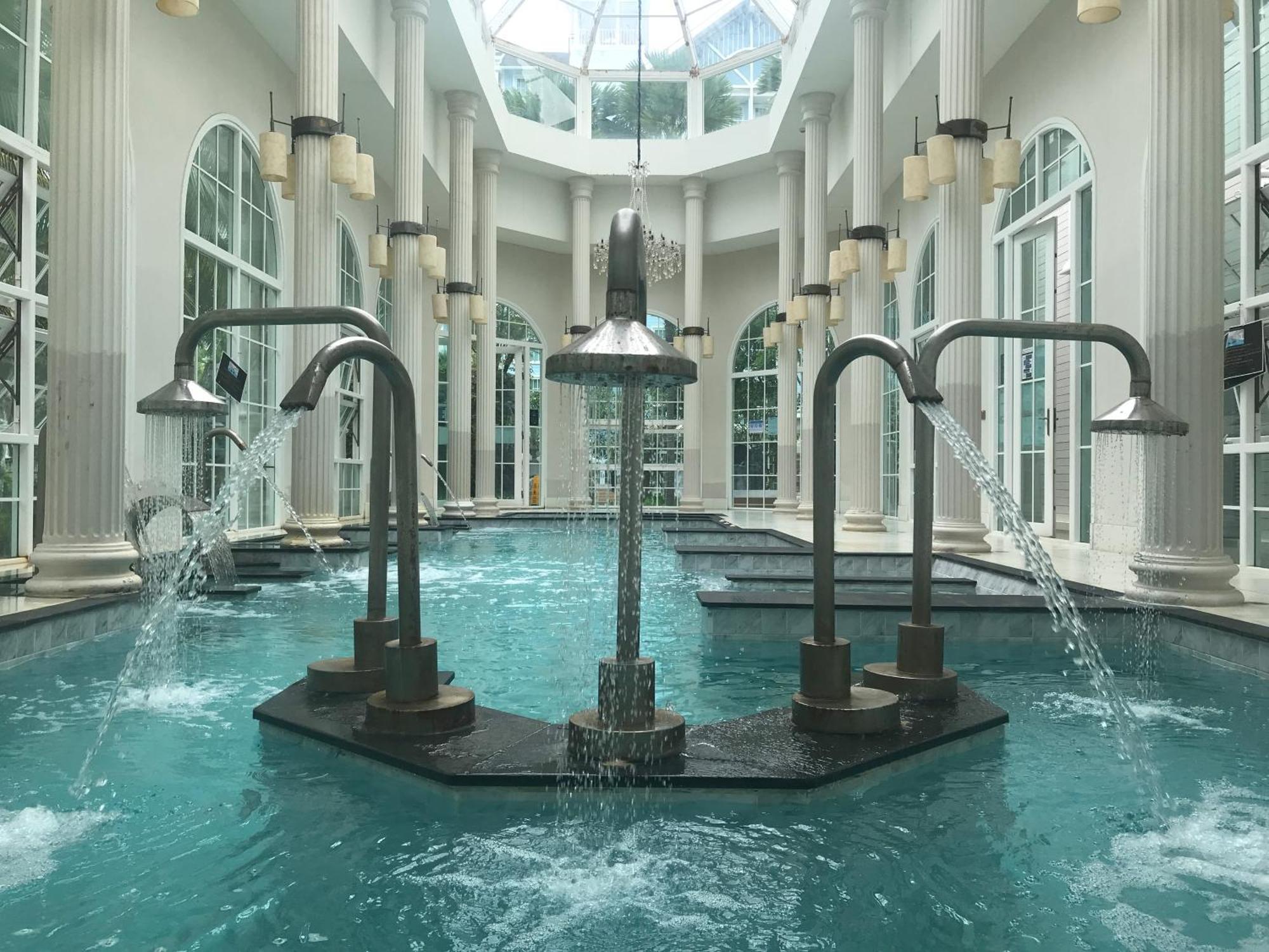 Grand Florida芭提雅带免费游泳池温泉和健身房和办公区水上花园公寓e208 Na Chom Thian Exterior photo